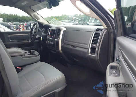 2016 Ram 1500 Slt z USA, uszkodzony, nr VIN 1C6RR6GT7GS373980